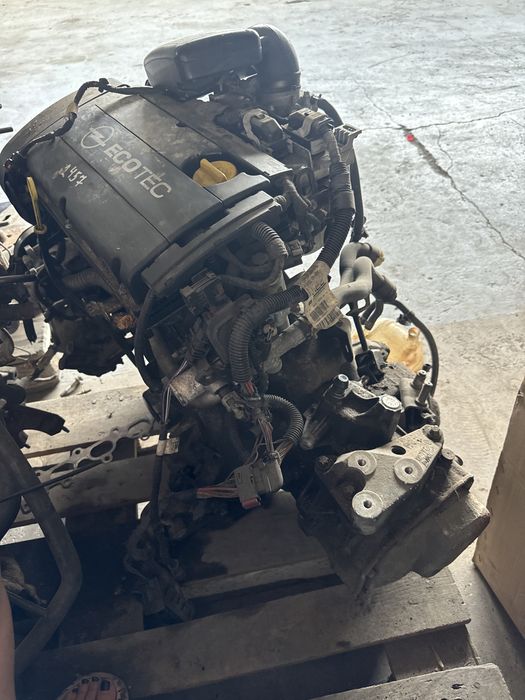 Двигатель на Опель Z16XER 1.6