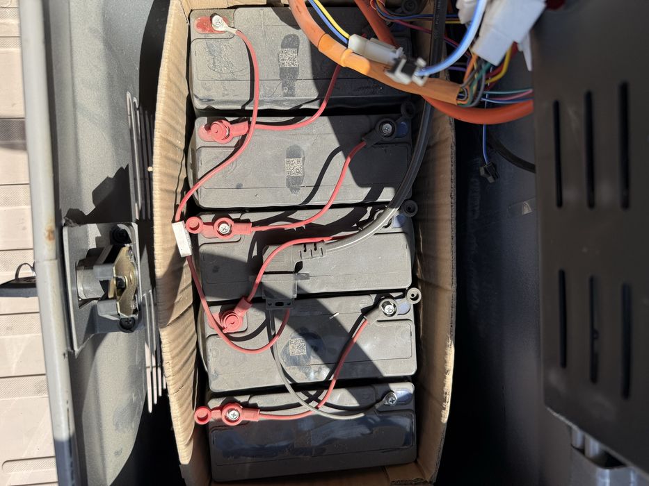 * трицикл электро 3-х местный б/у в отличном состоянии