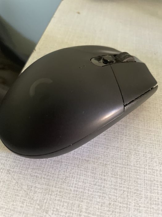 Monitor AOC 240hz + full set logitech