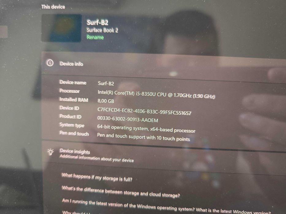 Microsoft Surface Book 2 i5-8g / 8/256