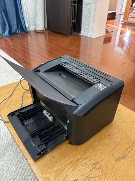 Canon i-sensys LBP3010B