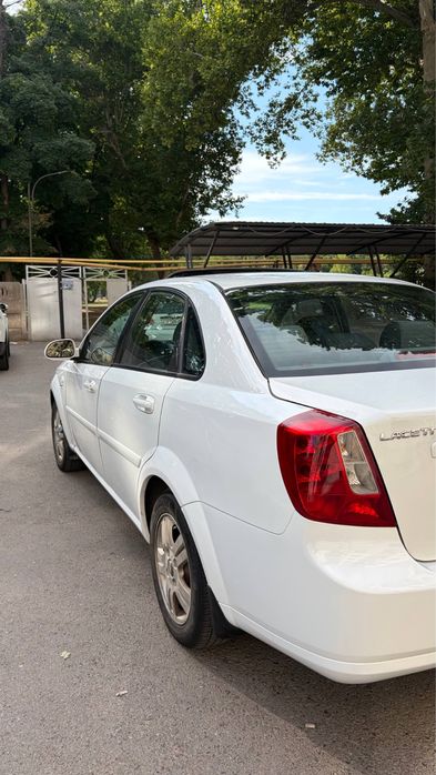 Lacetti 1.6 avtomat metan bor
