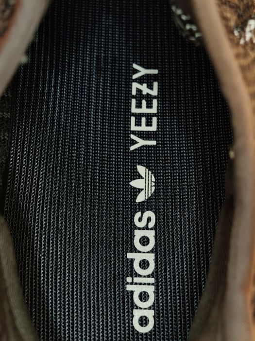 Adidasi Yeezy Black (38)