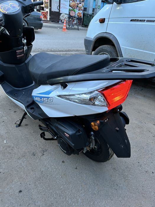 Продам мопед м8.