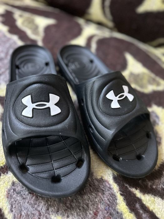 Papuci under armour noi