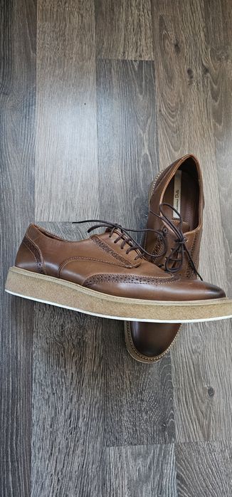 Massimo Dutti  ,  Timberland, Adidas, Converse