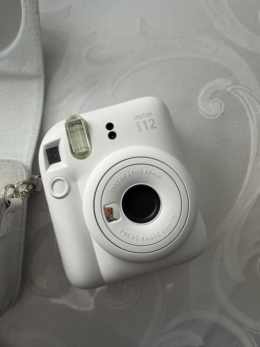 Instax mini 12 фотоаппарат