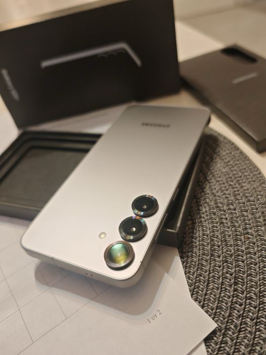 Samsung galaxy s25 Plus 512GB silver Shadow