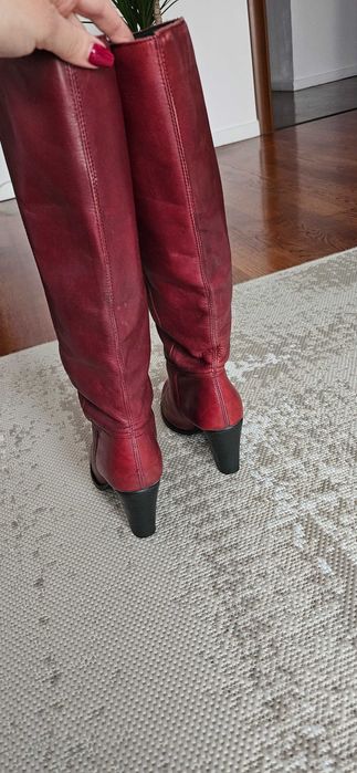 Cizme din piele cu toc