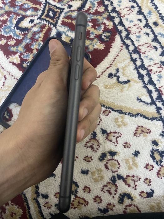 Iphone 11 в отличном состоянии