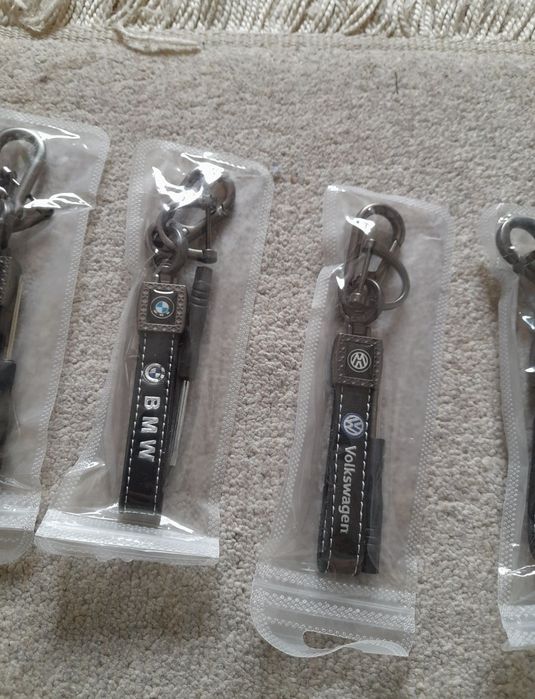 Breloc piele metal cheie mercedes benz Volkswagen vw Toyota bmw honda