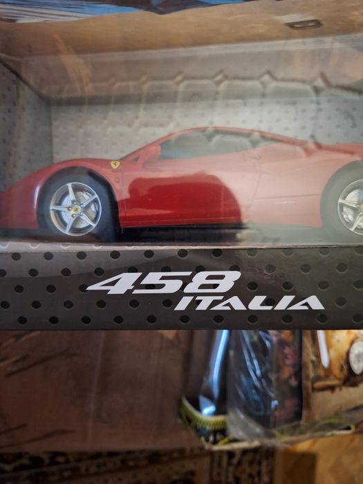 Кола с дистанционно Ferrari 458 Italia Rastar 1:18