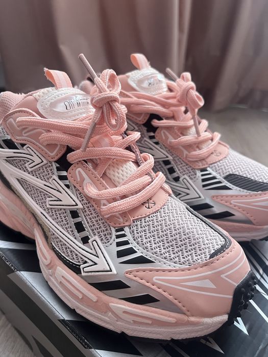 Off white be right back