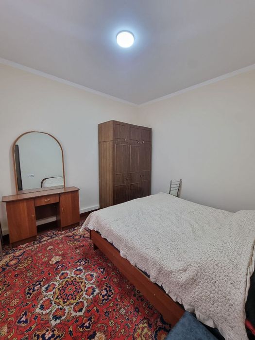 Зангиота туманида 3хонали квартира Арендага берилади Оилага