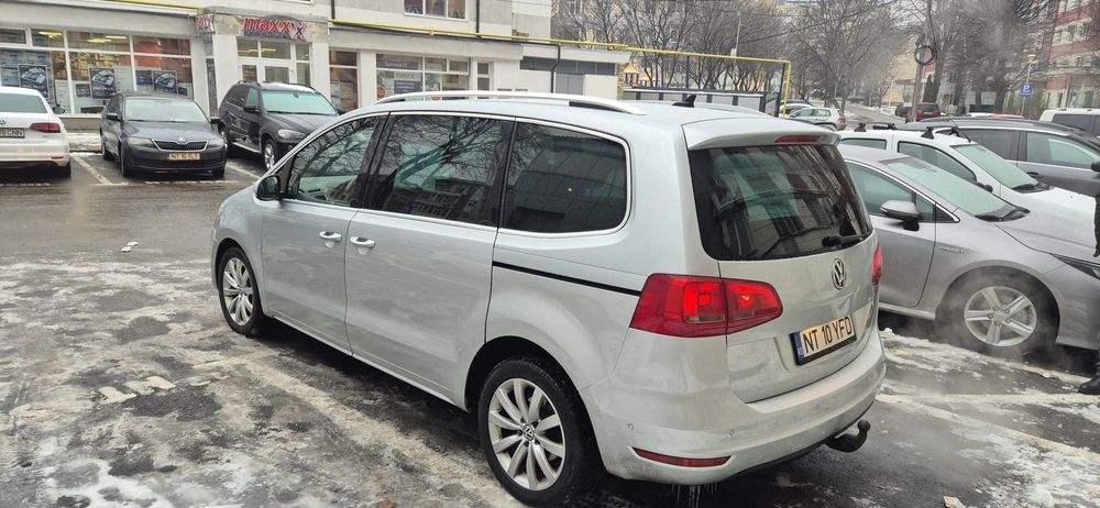 Vând Sharan 7 locuri