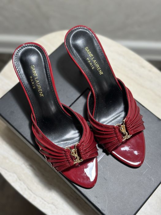 Обувки на висок ток Saint Laurent YSL