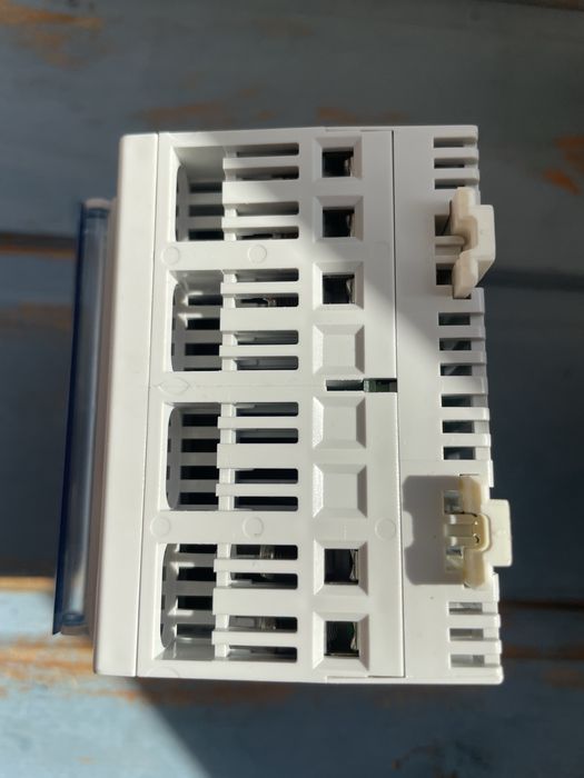 Intrerupator digital Legrand
