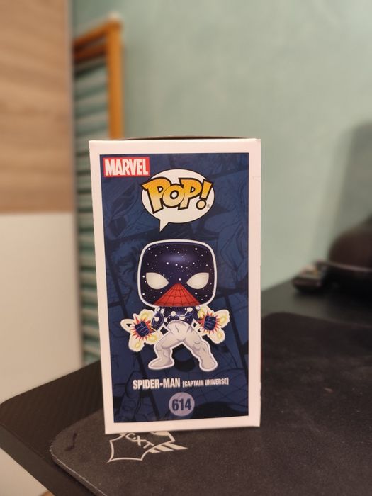 Funko pop фигурка на Spider man Captain Universe