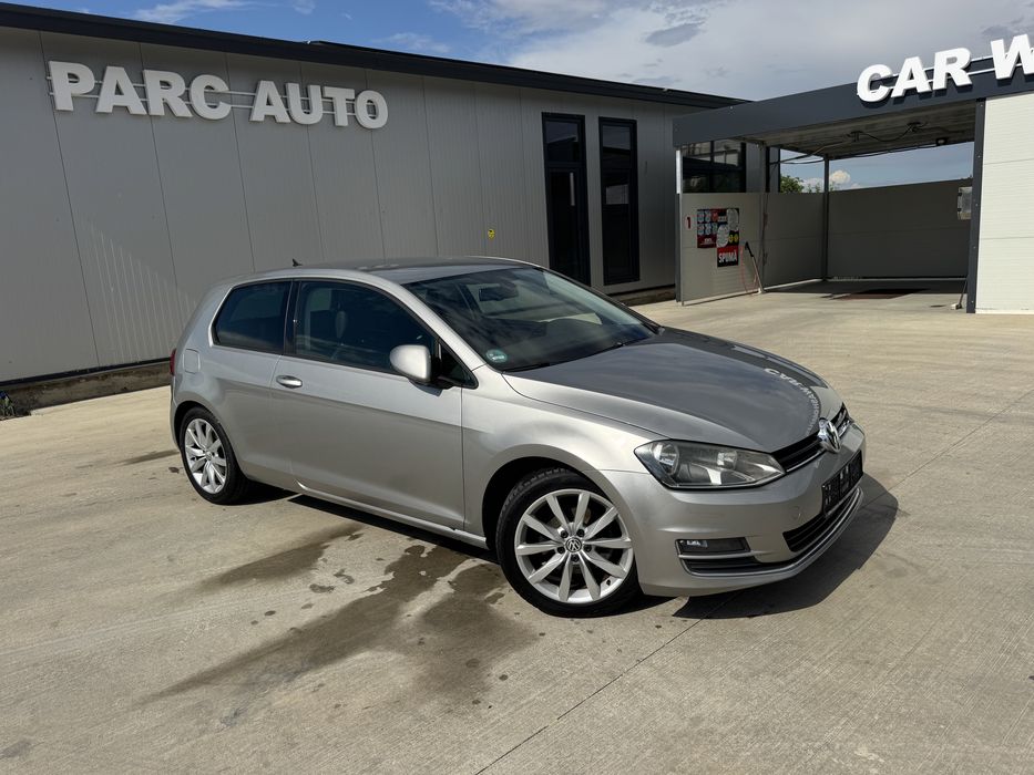 VW GOLF AUTOMAT/navigatie/piele/scaune sport inc/rate/garantie/150cp
