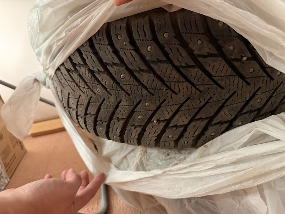 Продам шины Размер: 205/50 R17