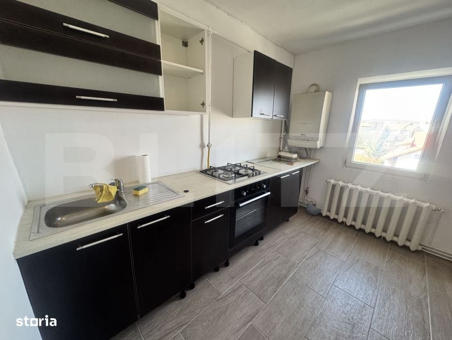 Apartament de vanzare zona Bradet