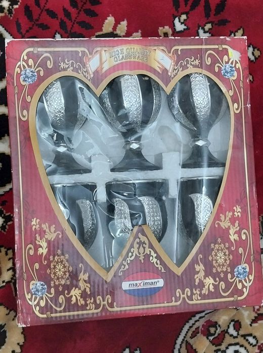 Продам набор фужеров