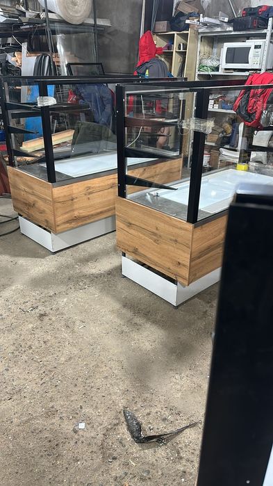 Витринные холодильники