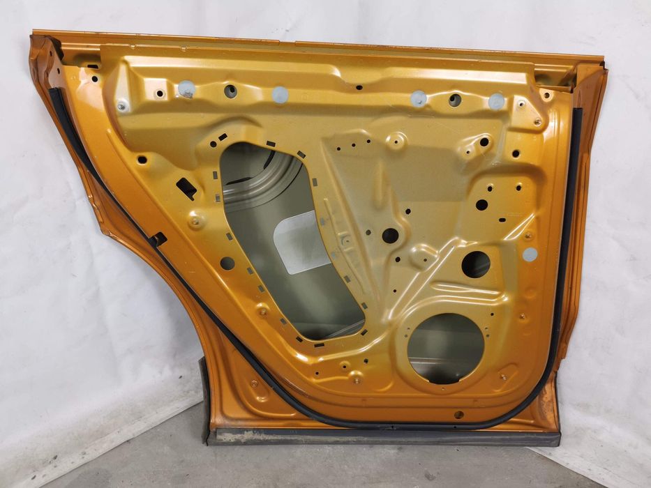 Ауди Q8 / Audi Q8 1 [ - ] 4M Оригинална лява задна врата