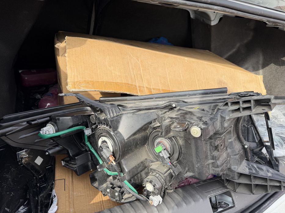 Фары Toyota land cruiser 150