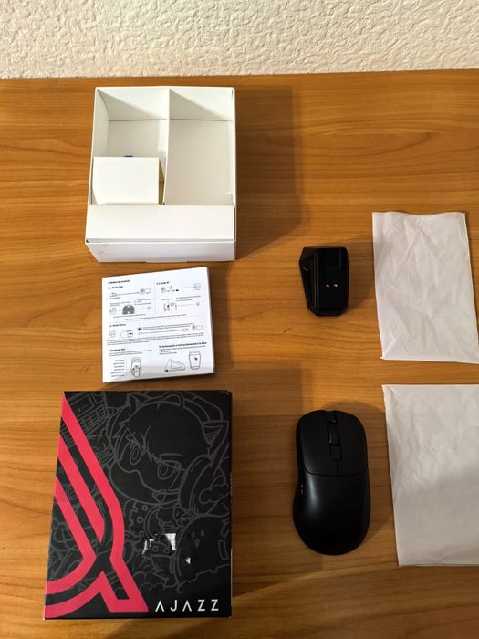 Продам игровую беспроводную черную мышь AJ179 PRO