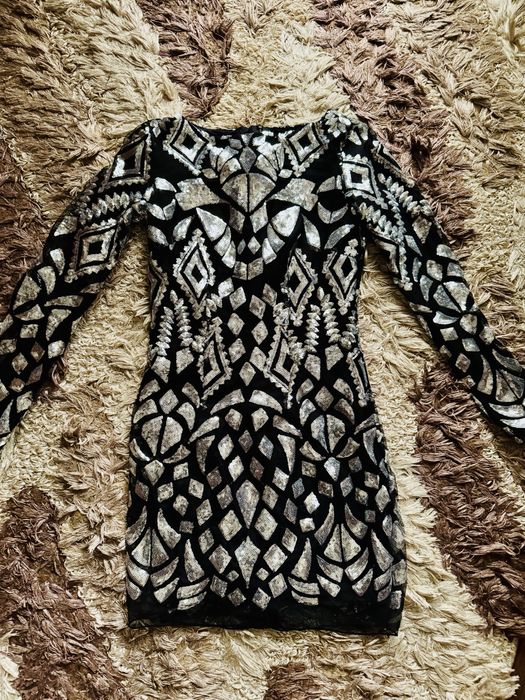 Рокля Alessa с пайети