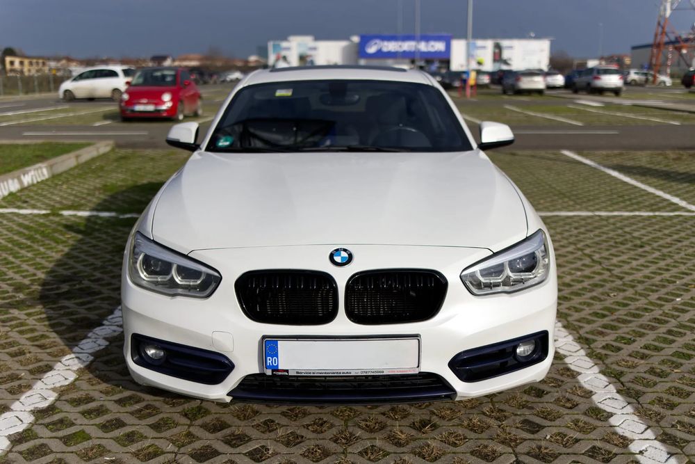 BMW Seria 1 120d LCI, 2L Diesel, 190 CP, cutie automata, Sport Line Shadow!