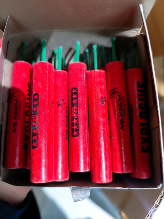 фейрверки петарды