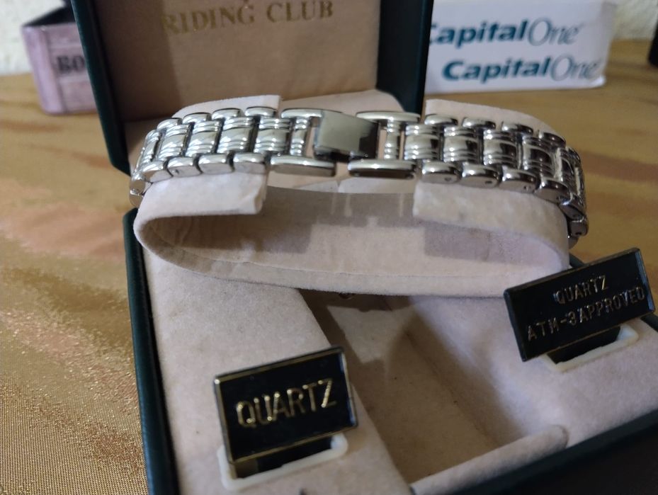 Лот 3бр.  Часовници