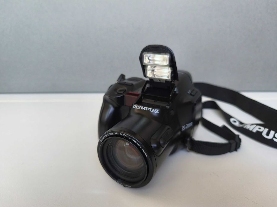 Aparat fotovechi,  pe film Olympus ED35-135