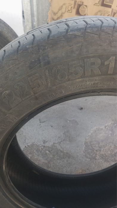 покрышка для машины