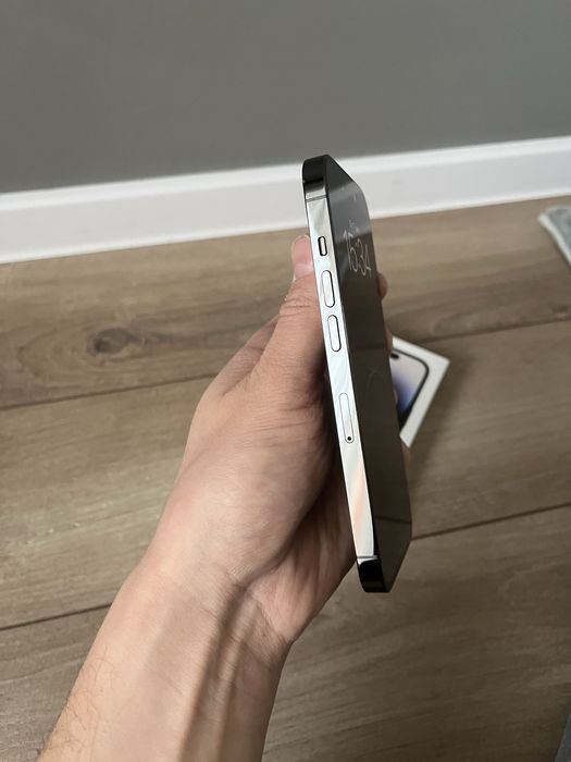 Iphone 14 pro продам