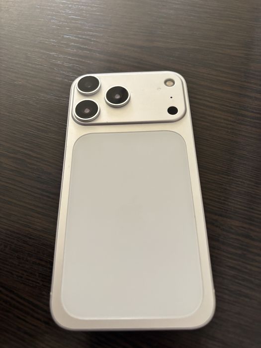 Iphone 11 идеально состоянии