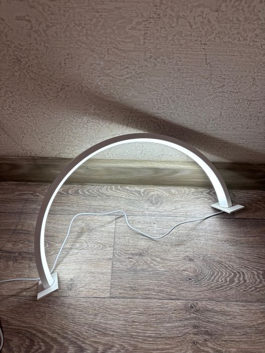 Лампа для маникюр