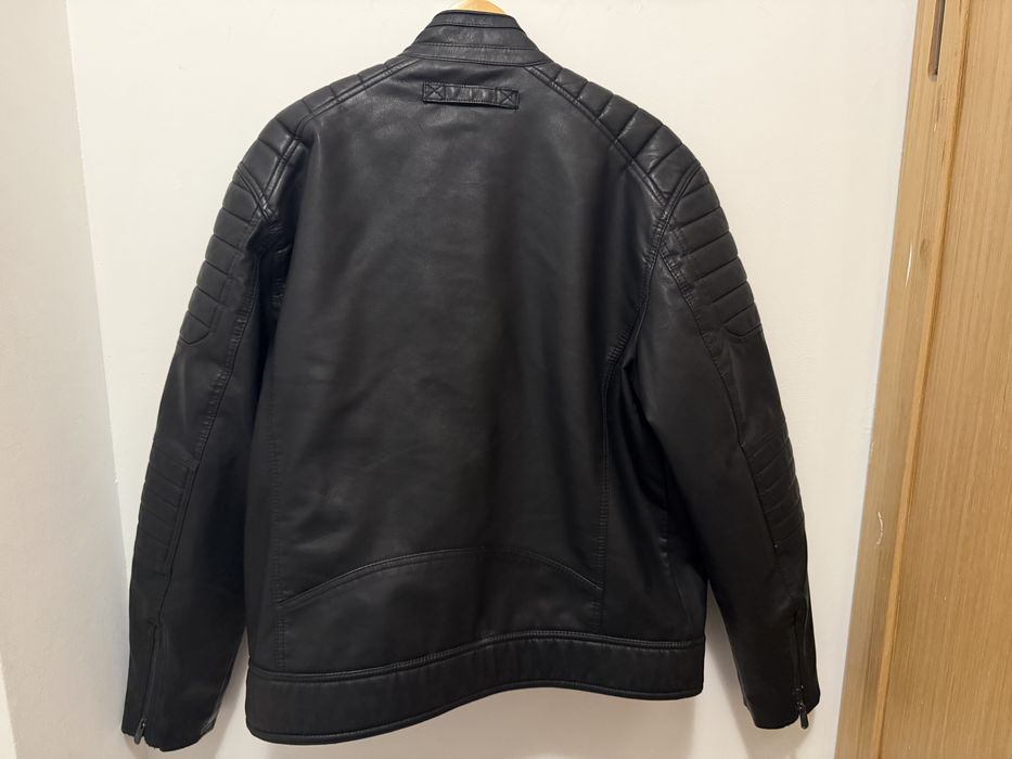 Кожено яке C&A в перфектно състояние XL