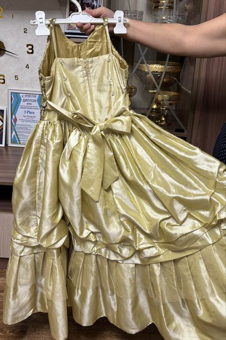 Пышное бальное платье для девочки