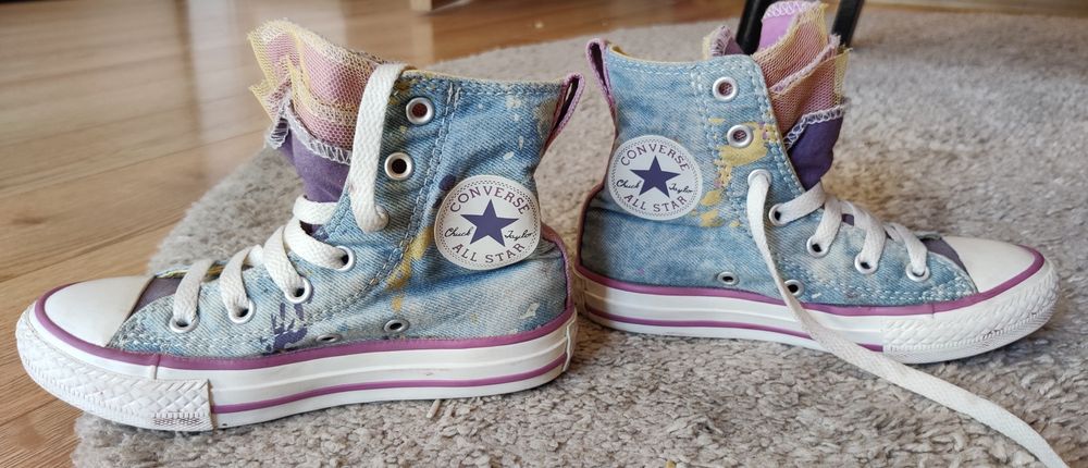 Детски момичешки  кецове Converse с тюл 28 номер