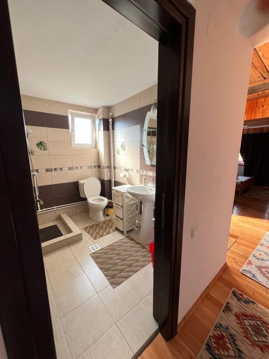 Cabană de închiriat