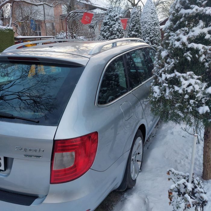 Skoda superb 2011