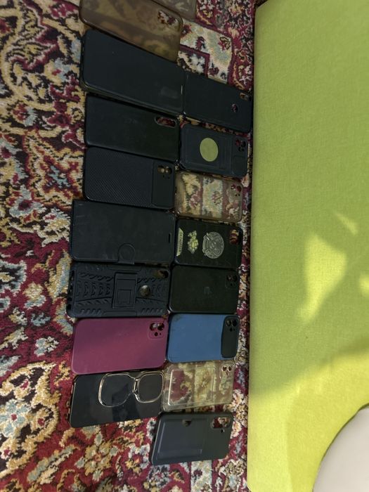 Очень много рабочие нерабочее телефоны чехлы