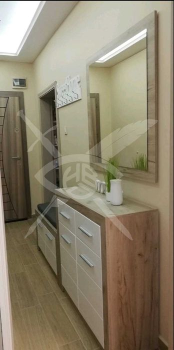 Продава се Къща в Поморие - 660 кв.м за 1091 €/кв.м - Снимка #1