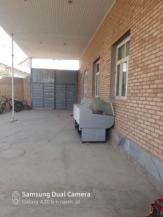 HOVLI sotiladi srochno