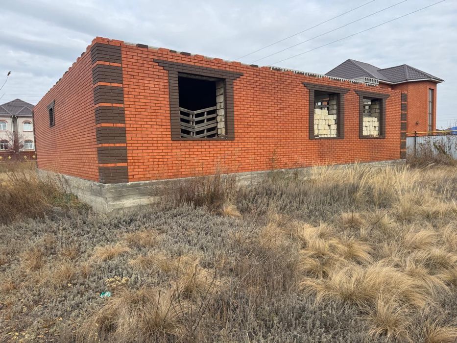 Продам недостроенный дом