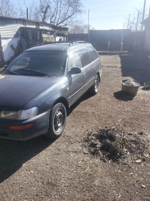 Продам Тойота королла универсал с прицепом