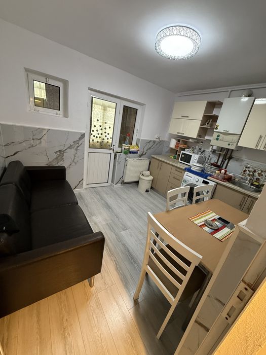 Apartament 3 camere confort 1,decomandat